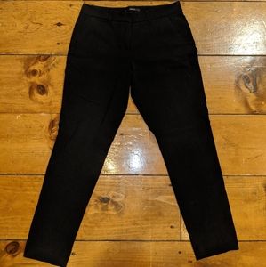 Tahari black skinny dress pants size 6